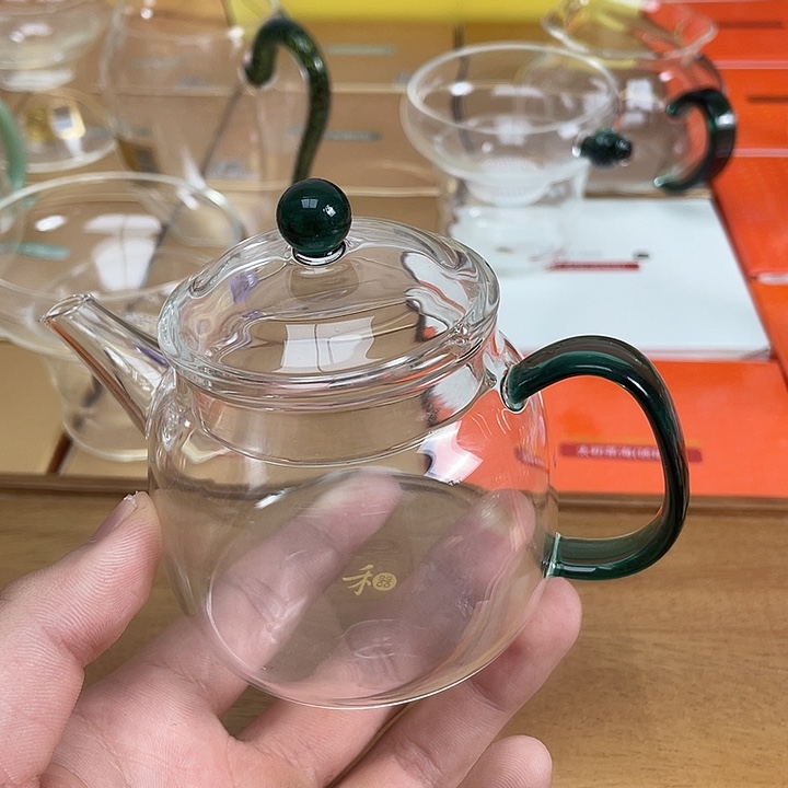 言卿壶墨绿色样品