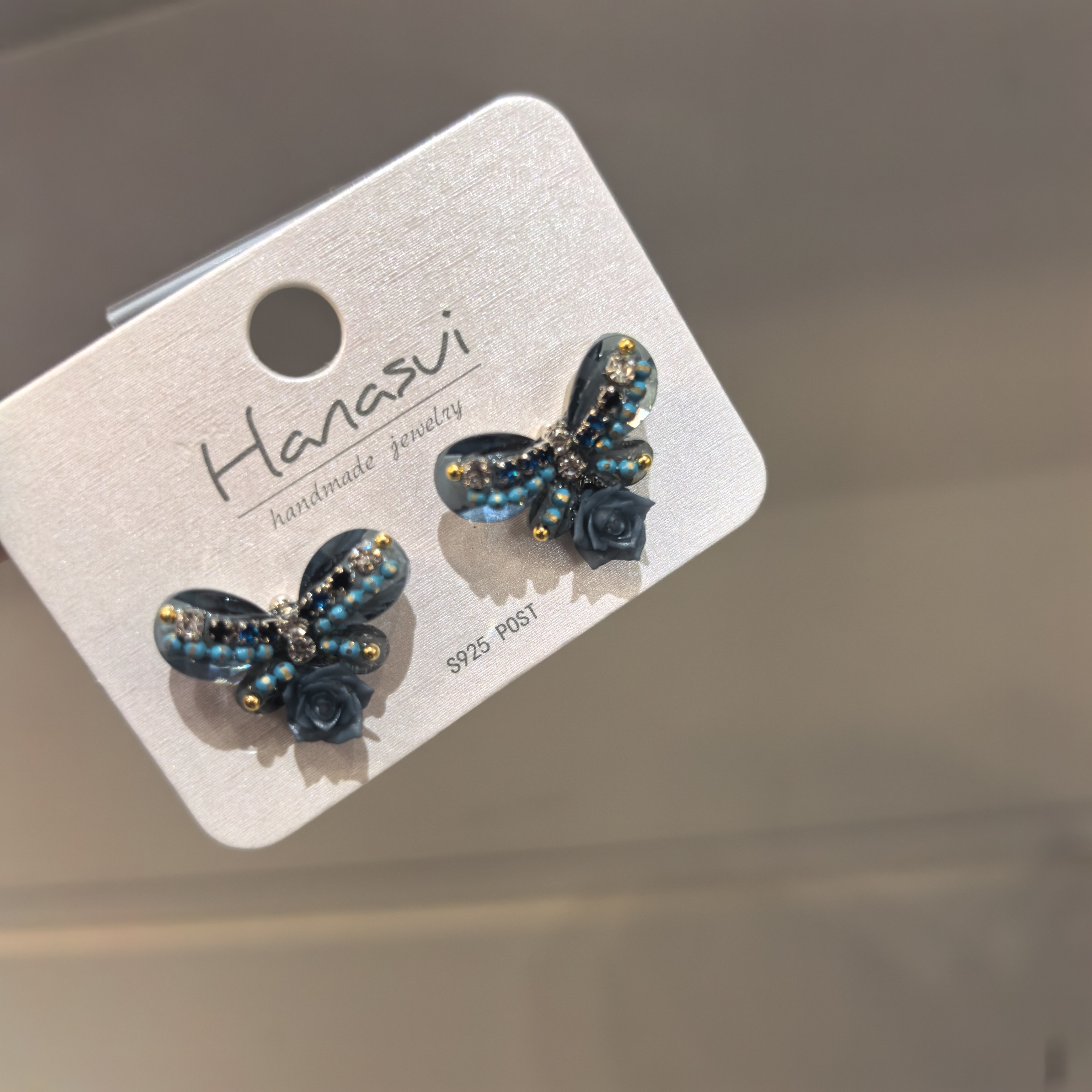 F002蓝色蝴蝶玫瑰花闪闪耳钉耳饰