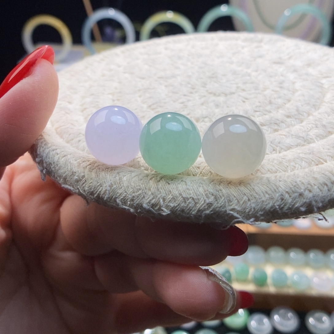 翡翠颈饰未镶嵌13多宝一手