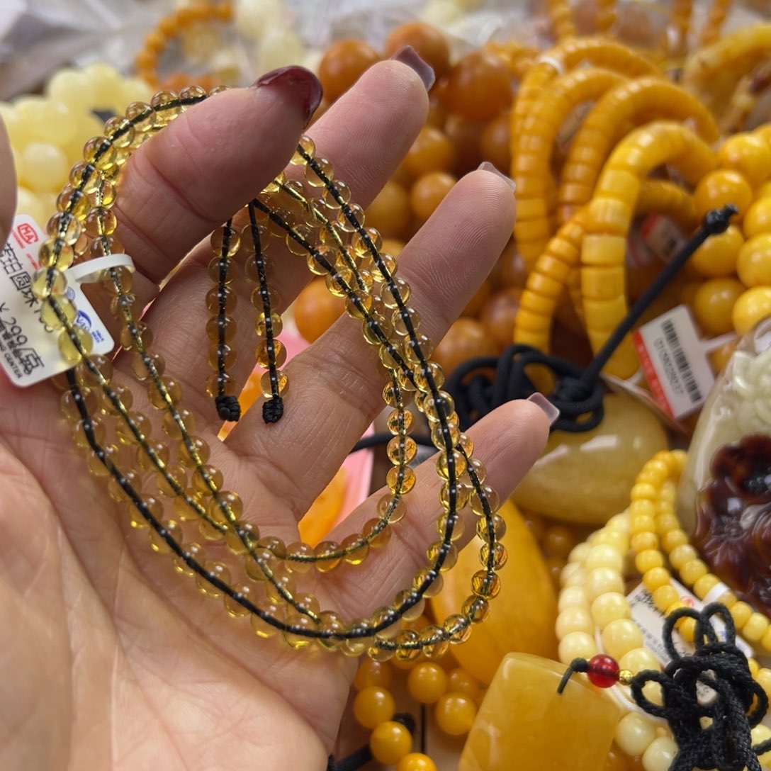 琥珀珠宝奇石未镶嵌