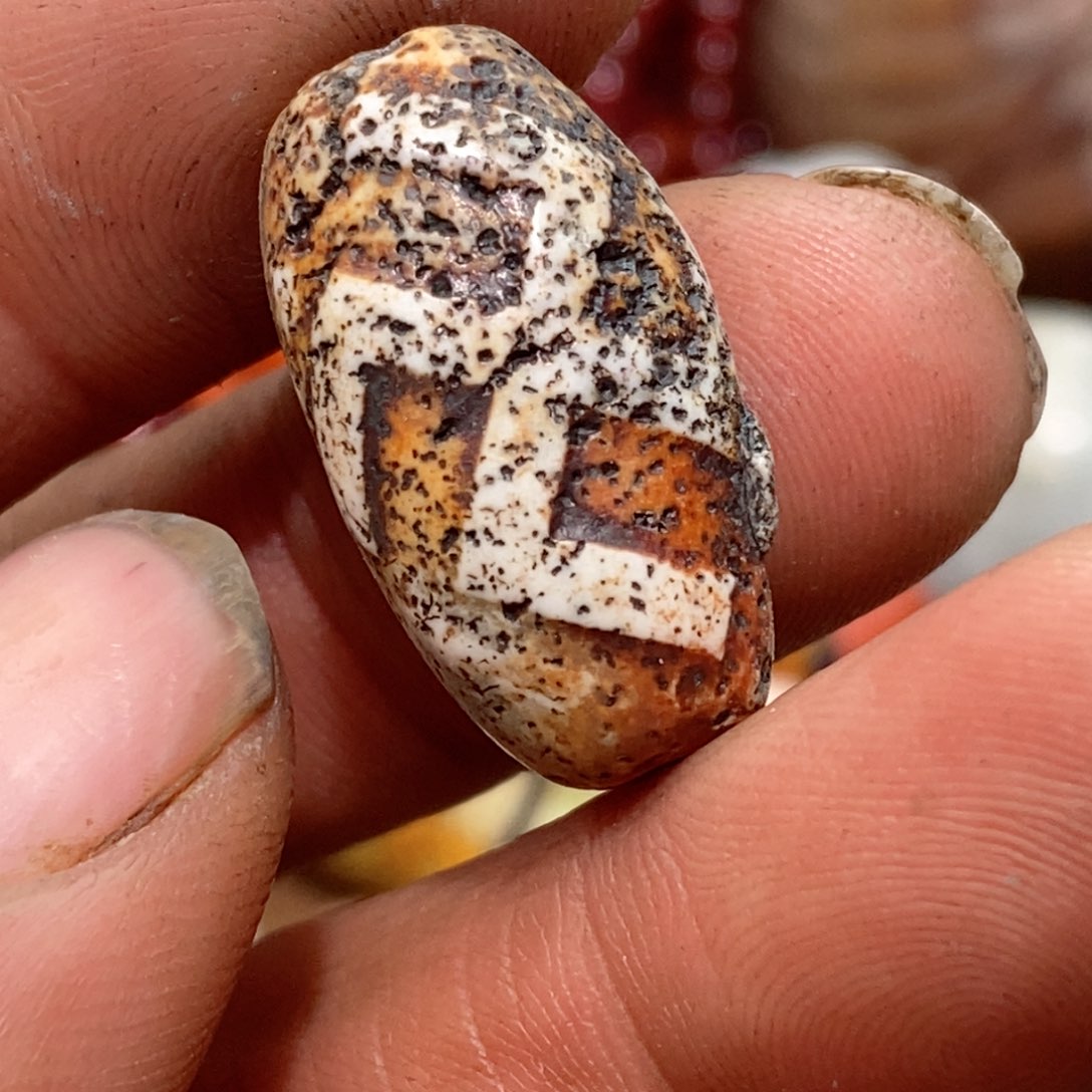 DIY琉璃珠子的形状和形状都是非常