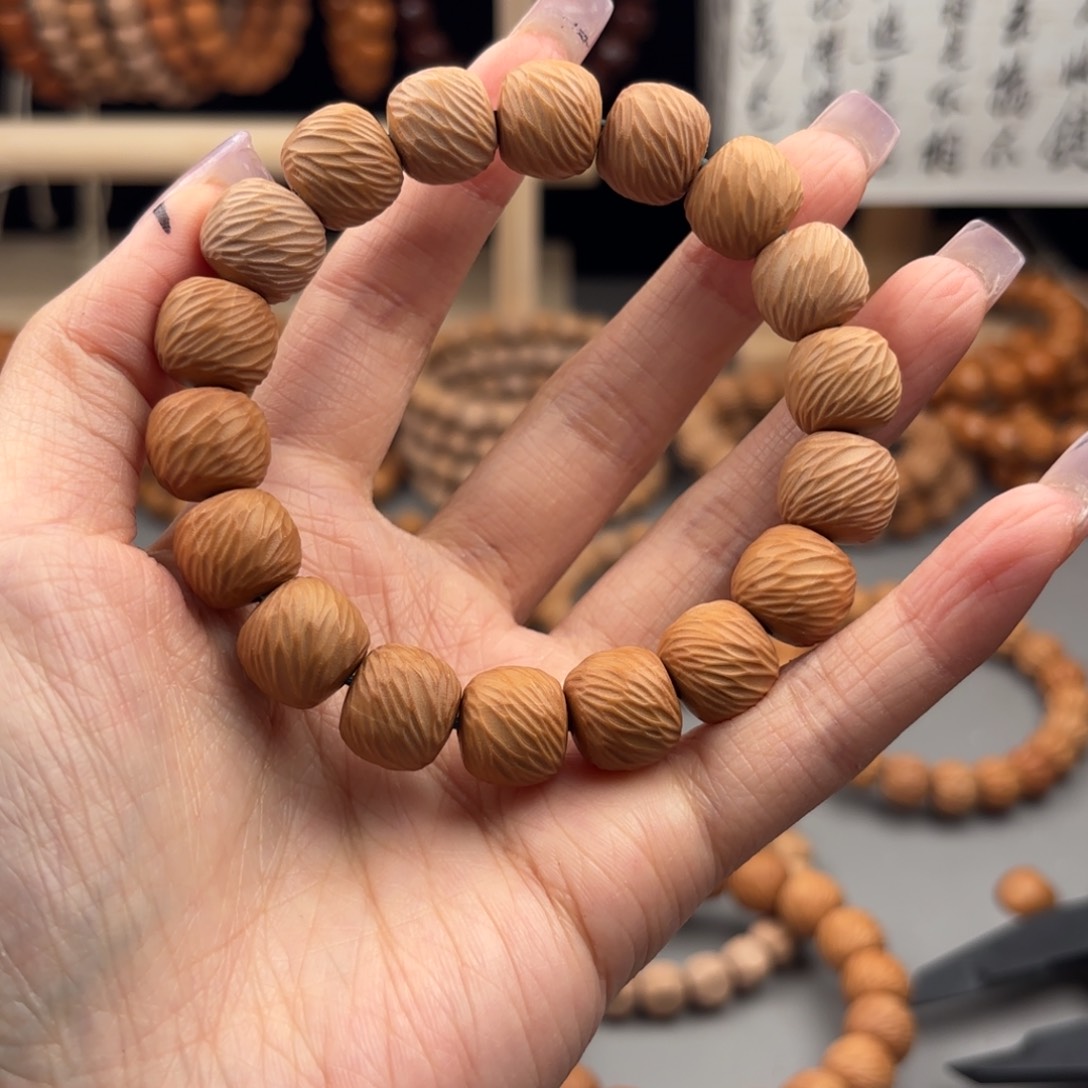 猴头核桃手串无暇走色云锦龙岩料12