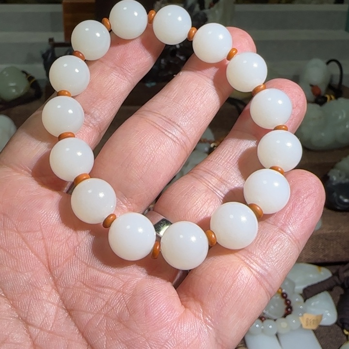 和田玉手链未镶嵌阿*