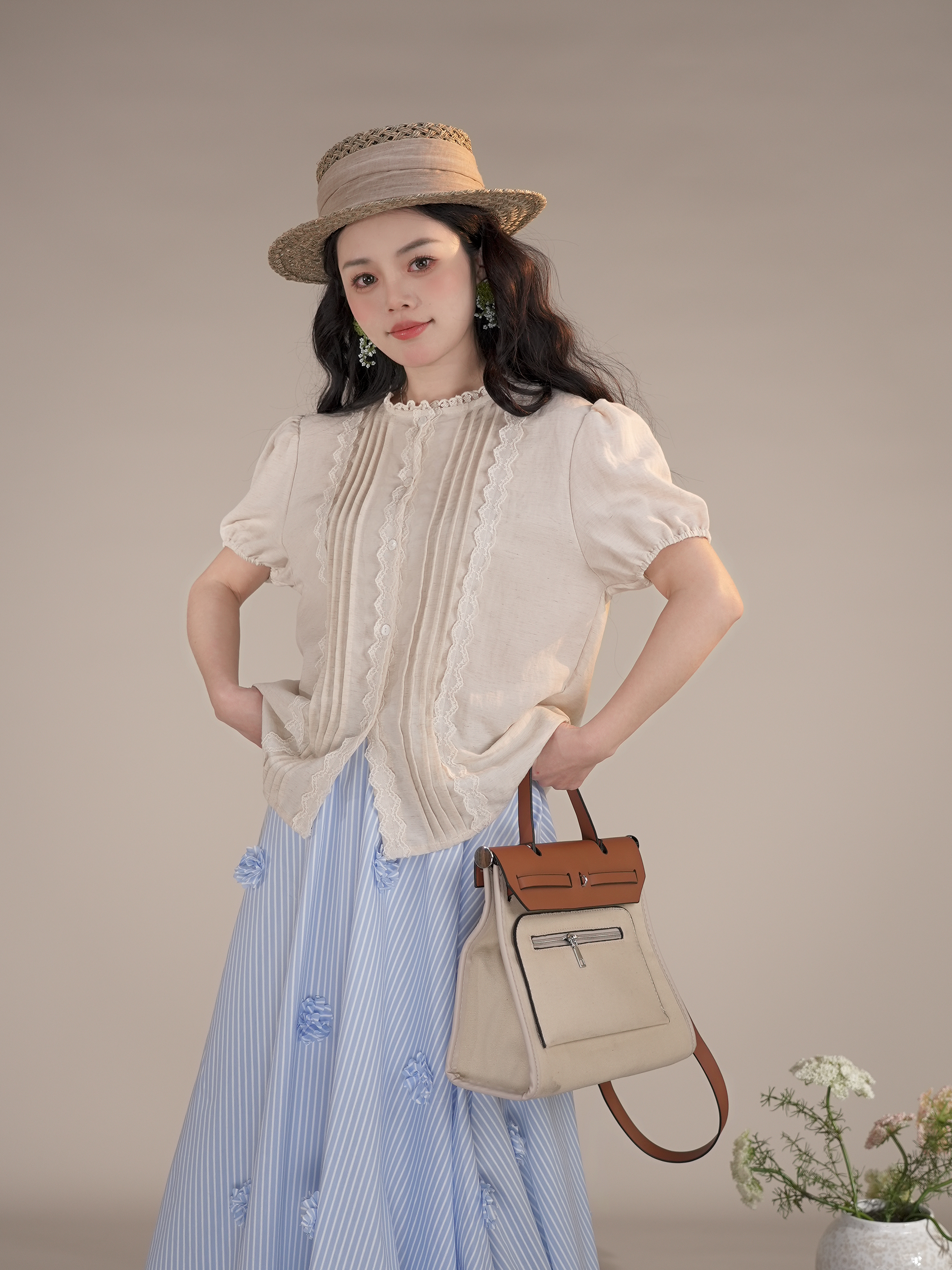 法式减龄气质蕾丝花边衬衫温柔风女显瘦短袖上衣