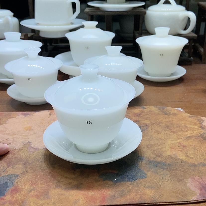 【闪购商品】不过也不是一句关心和鼓励而已笑了