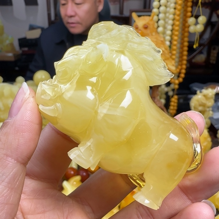 蜜蜡珠宝奇石未镶嵌