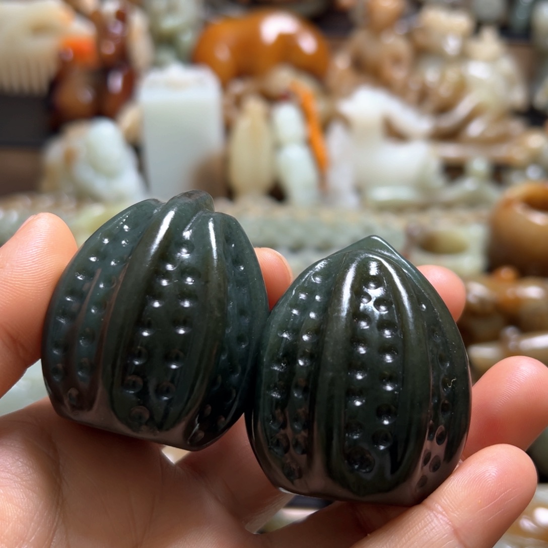 和田玉（糖玉）颈饰未镶嵌
