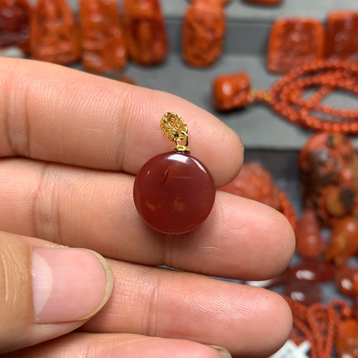 南红玛瑙吊坠(不含链)未镶嵌