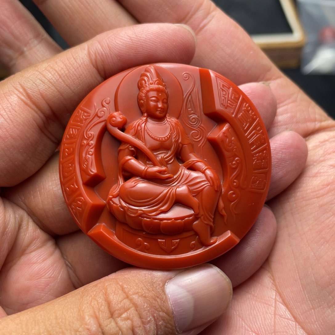 南红玛瑙颈饰未镶嵌木*