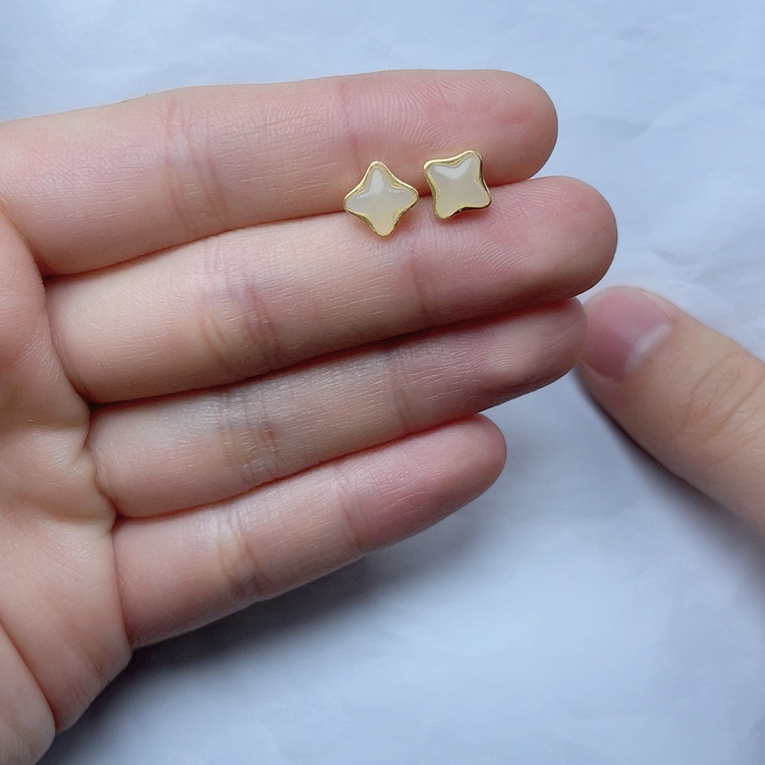 和田玉耳钉06银S925镶嵌