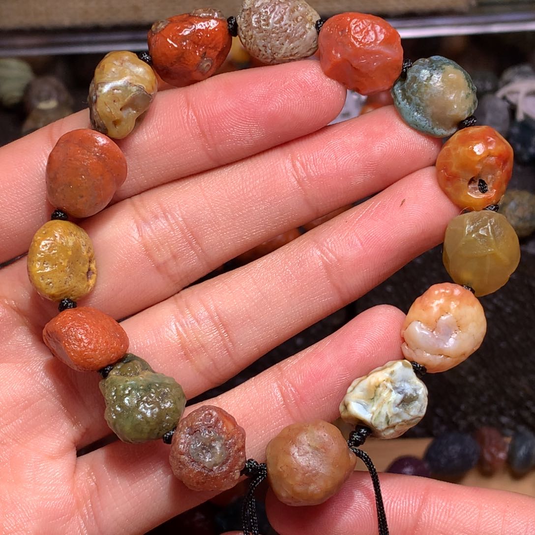 未镶嵌玛瑙/玉髓珠宝半成品