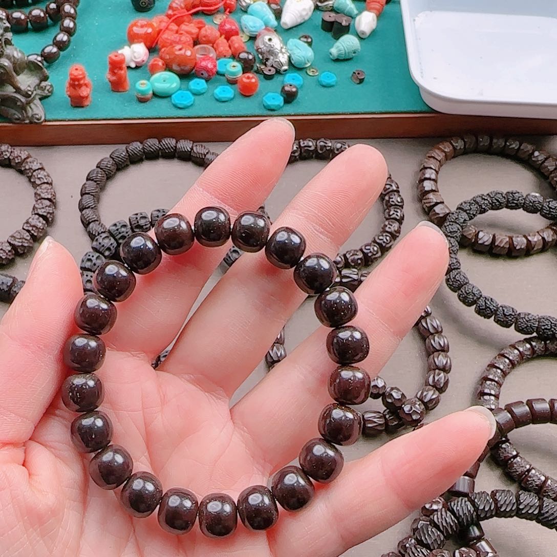 椰蒂手串八****内10*9老型手串