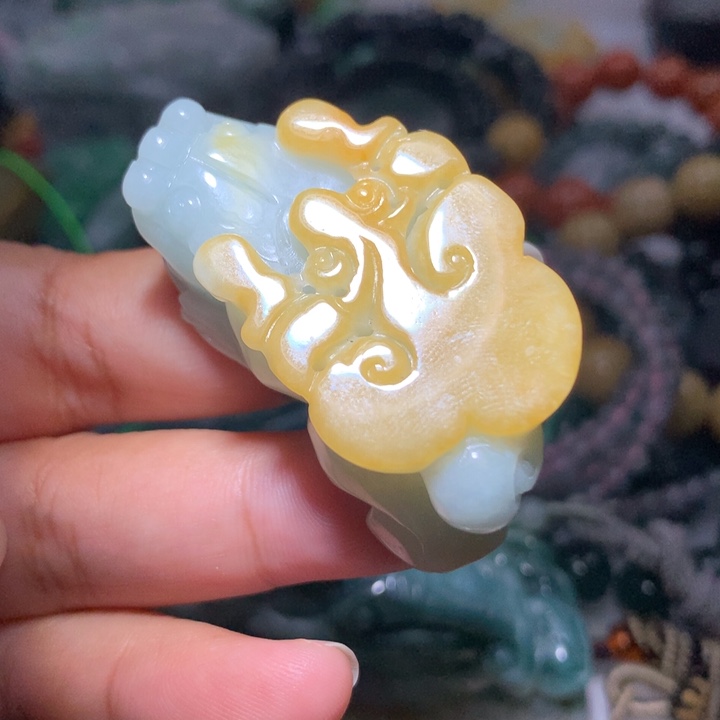 翡翠颈饰未镶嵌保真天然A货翡翠