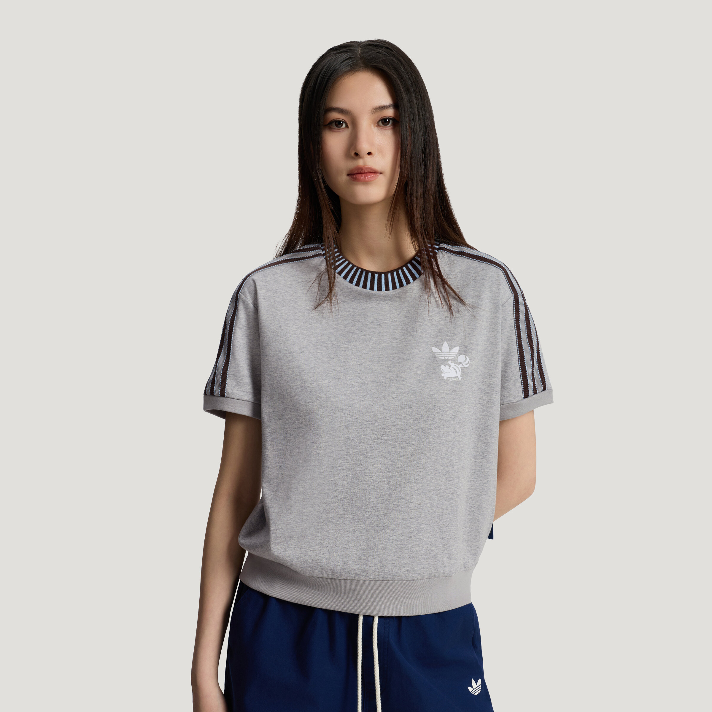 adidas/阿迪达斯女款迪士尼联名款运动短袖T恤夏季透气短袖KY8316