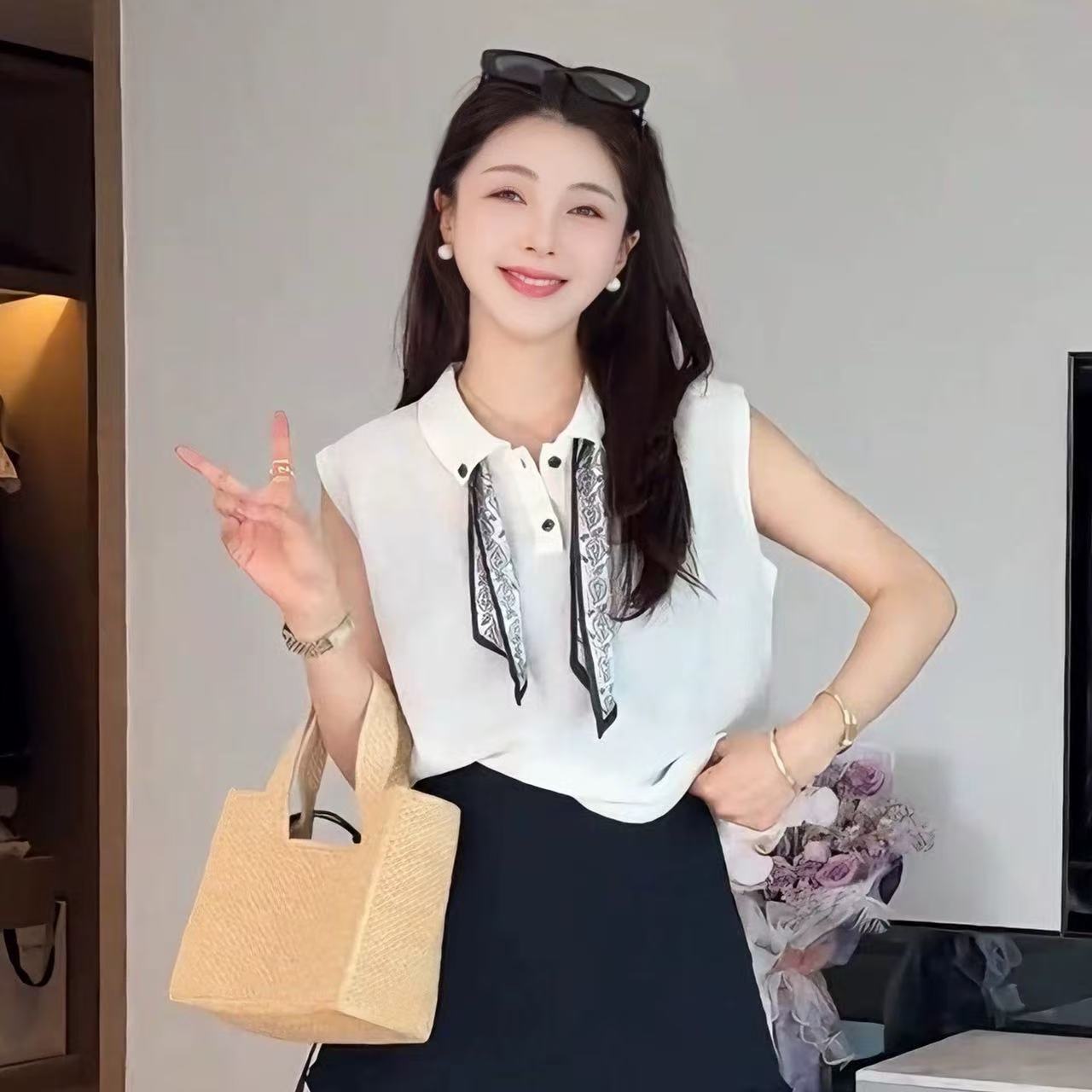 格调美美25172新款法式气质新品撞色领结通勤T恤上衣