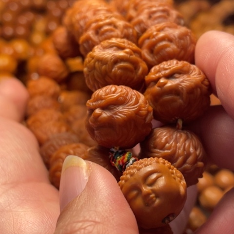 手串猴头核桃征*舞台