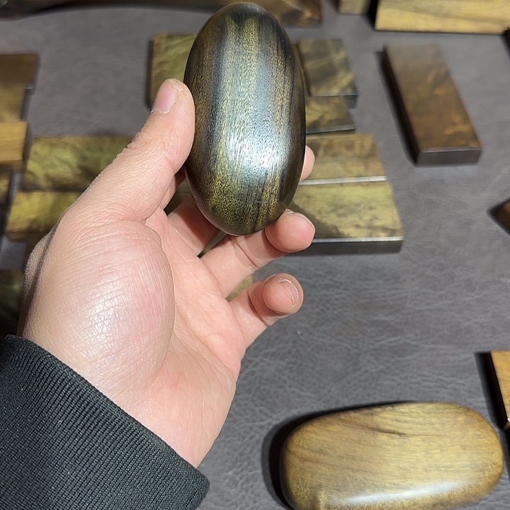 伊***风阴沉木直播间一物一拍截图