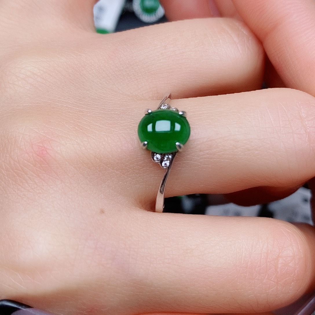 翡翠戒指银S925镶嵌戒指