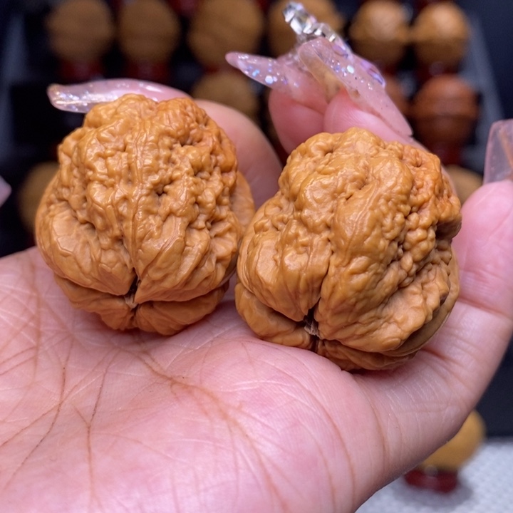 文玩核桃把件血舍利35号