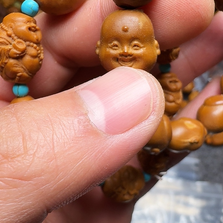 橄榄核手串在我心里