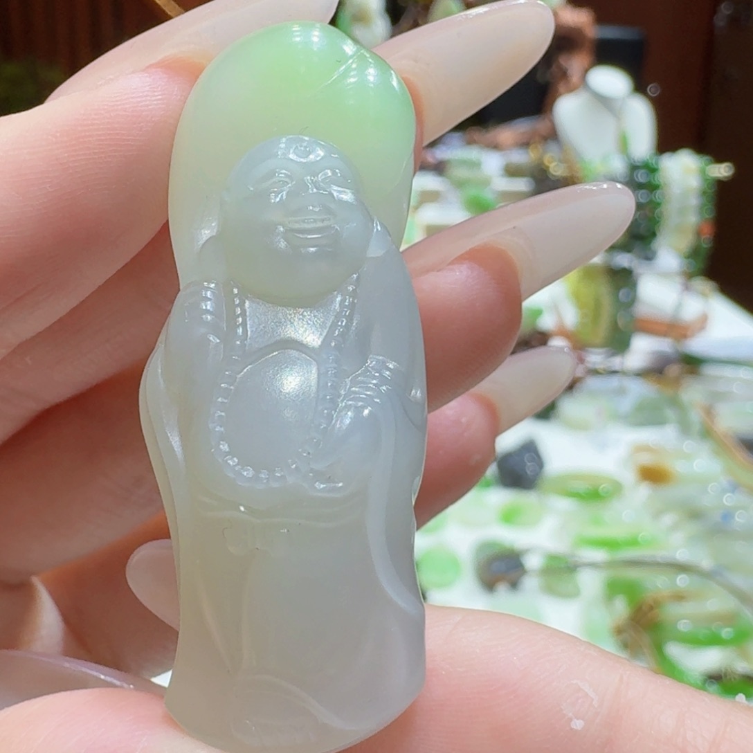 和田玉未镶嵌挂件翠青三色佛