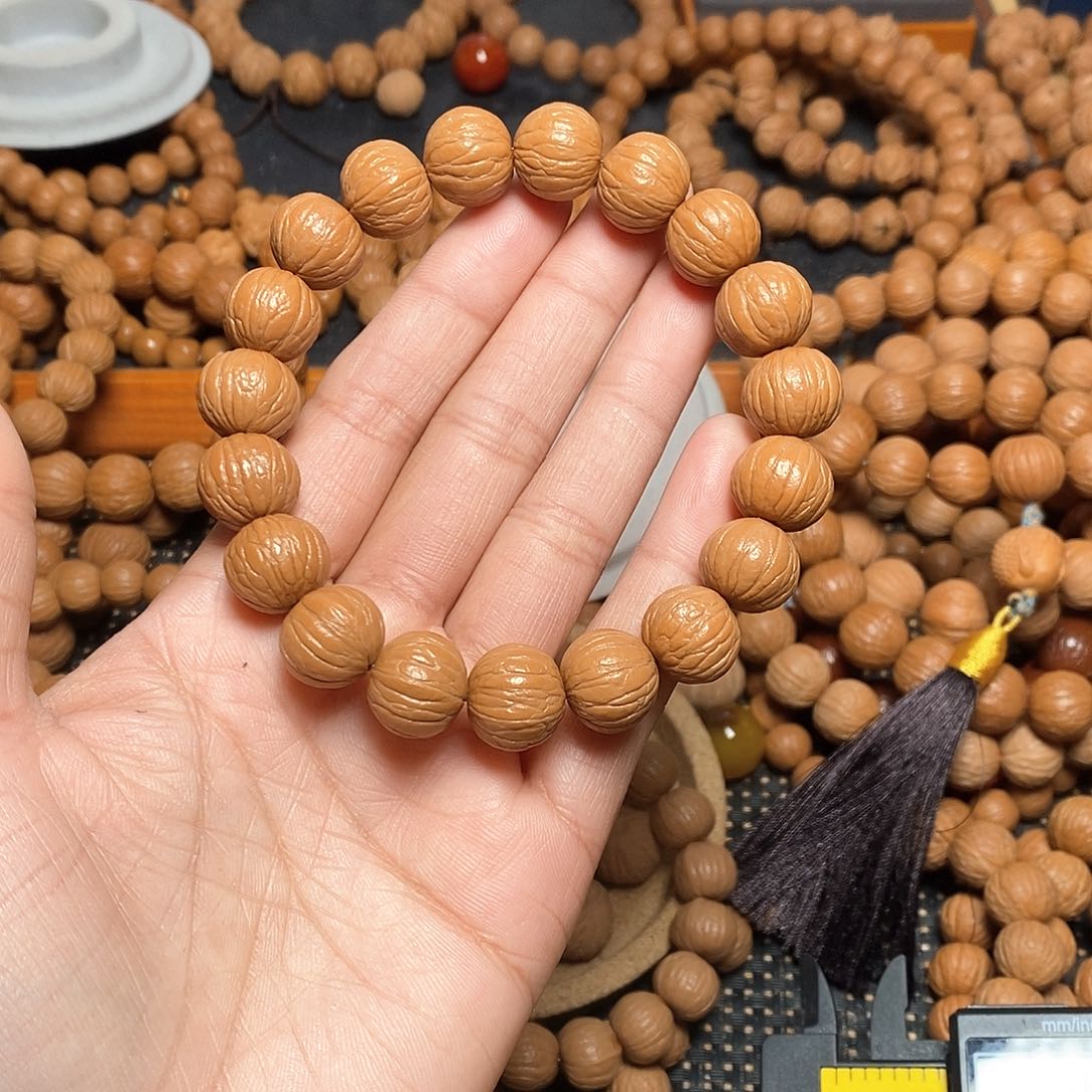 猴头核桃吊坠?****盆1.47尺寸