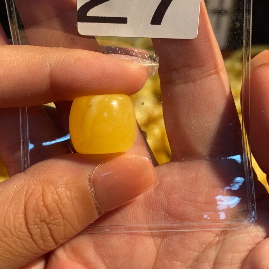 未镶嵌琥珀珠宝奇石27