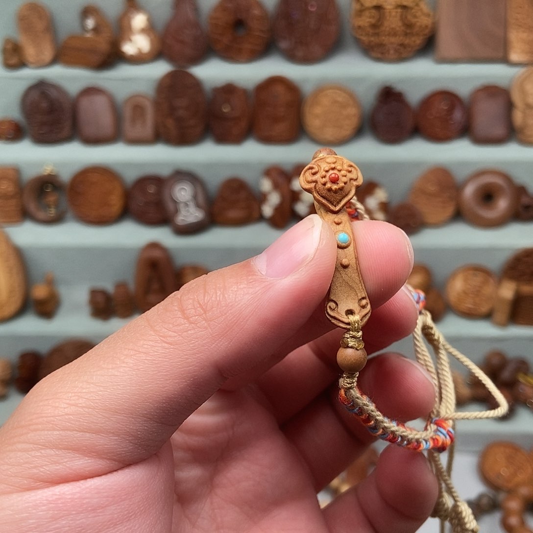 檀香木无事牌陈*y全品福利