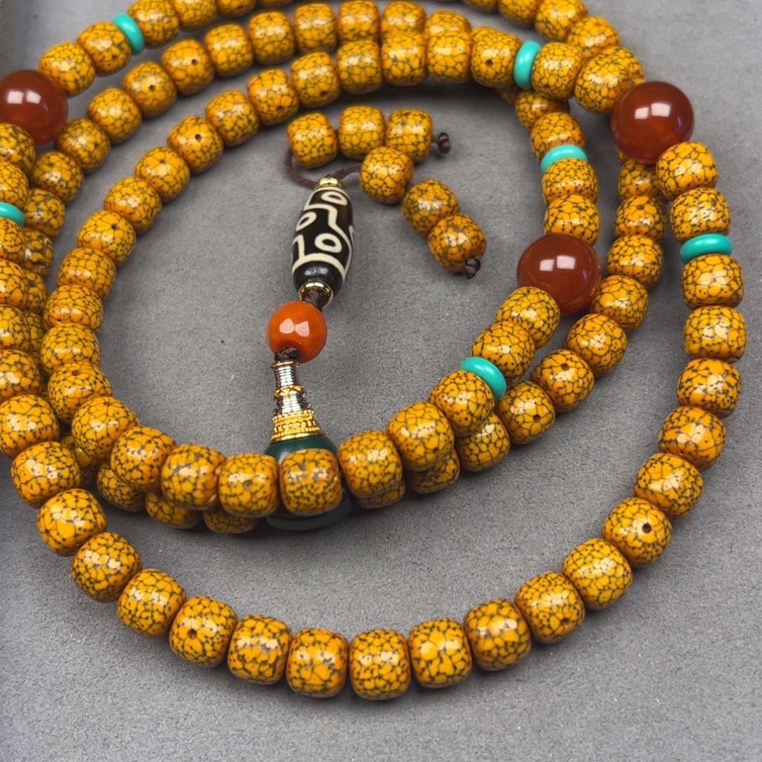 姚***平吊坠星月菩提星月