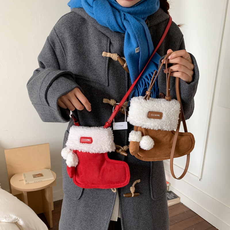 靴子包 手机包可爱出片小废包秋冬斜挎女包轻便休闲包可爱毛绒包