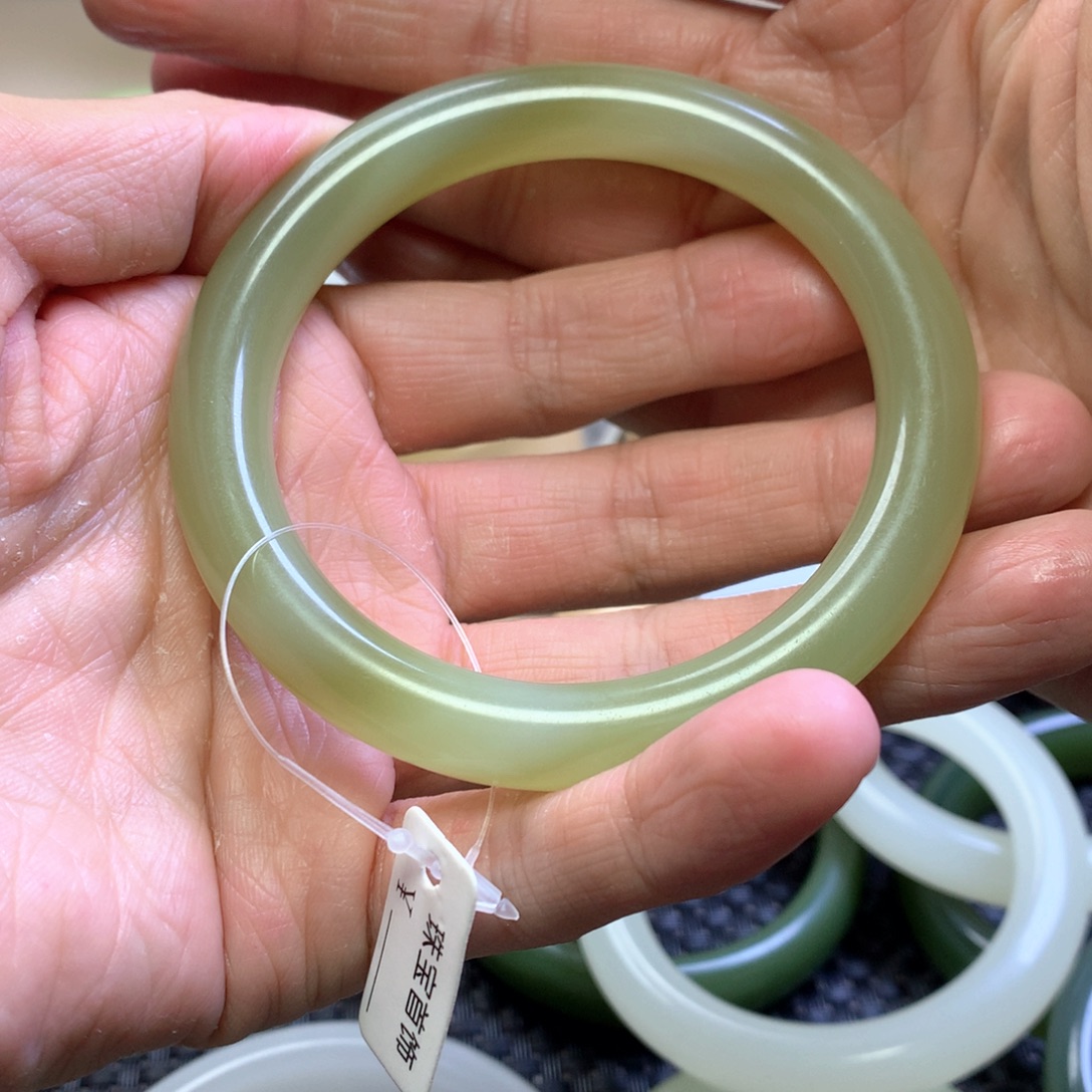 心***天非金属向阳姐姐定向链接59圈口清水美人镯