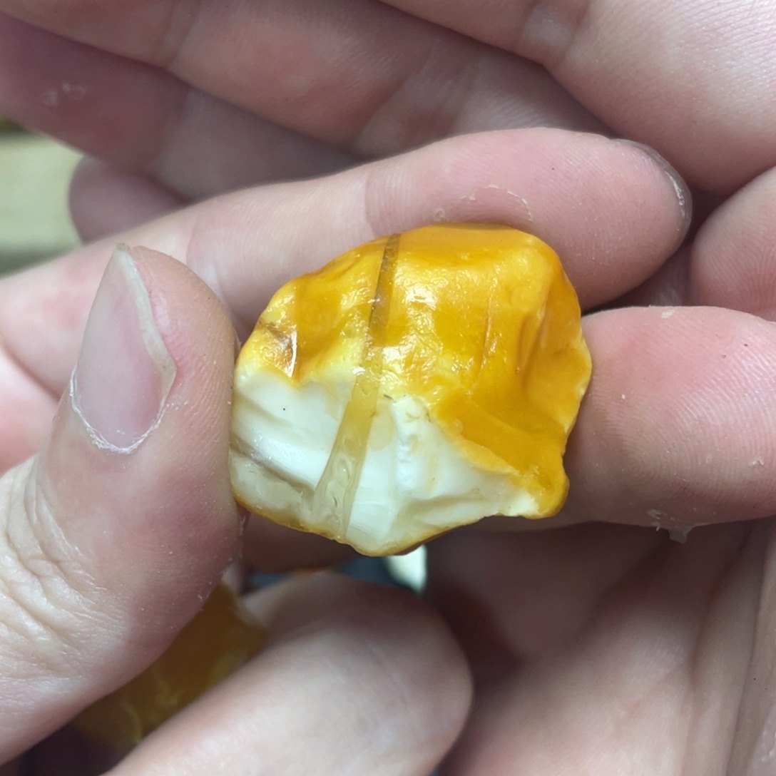 未镶嵌定制琥珀定制