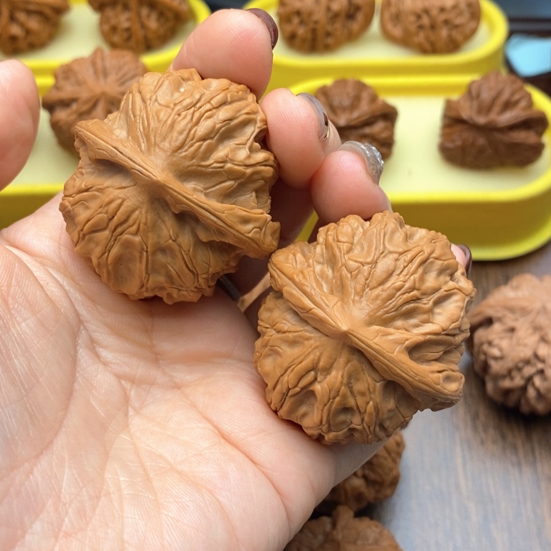 文玩核桃把件43尺大耳朵图图