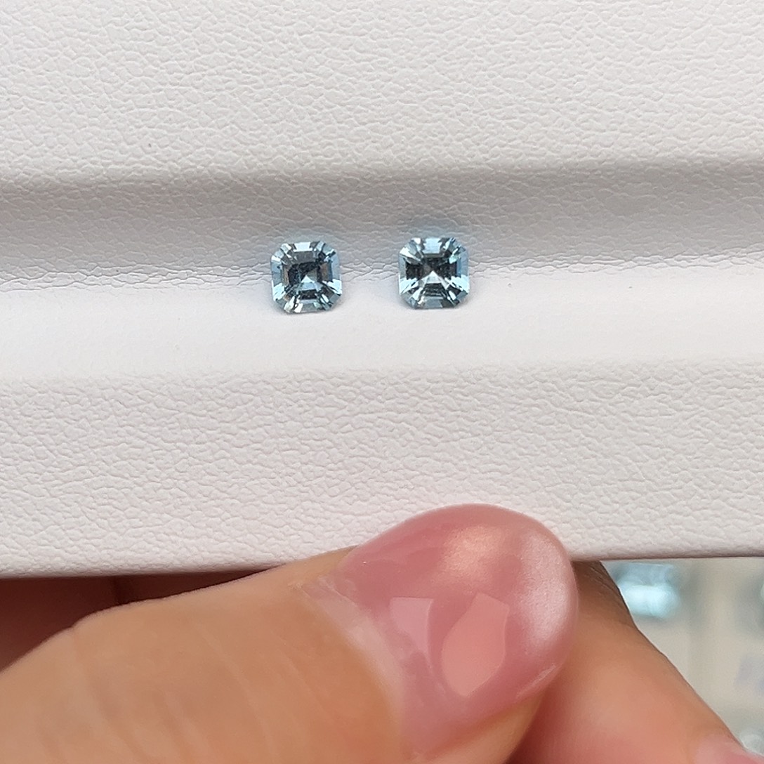 海蓝宝石裸石天然一对0.53克拉4*4mm