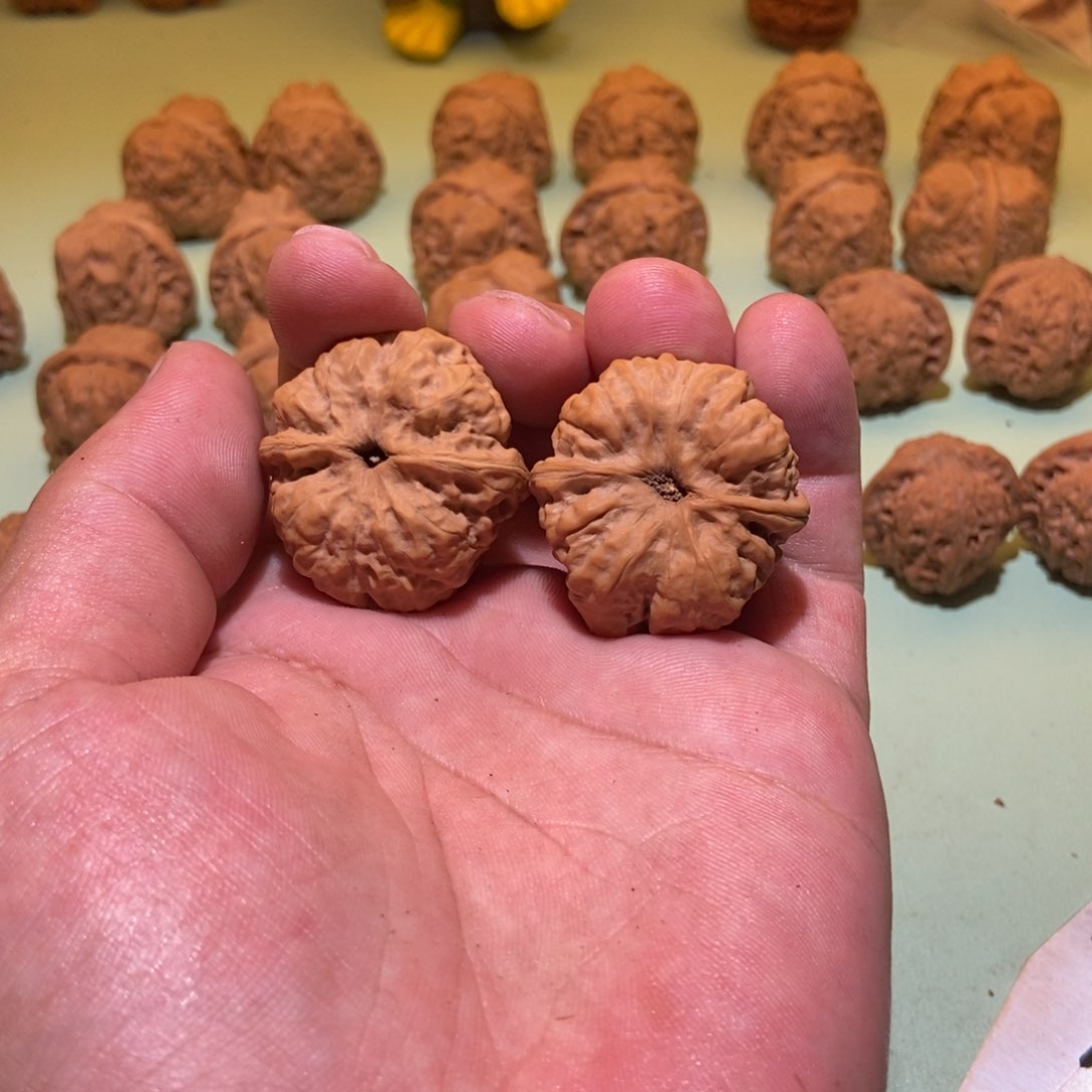 文玩核桃吊坠我***冷蛤蟆头34