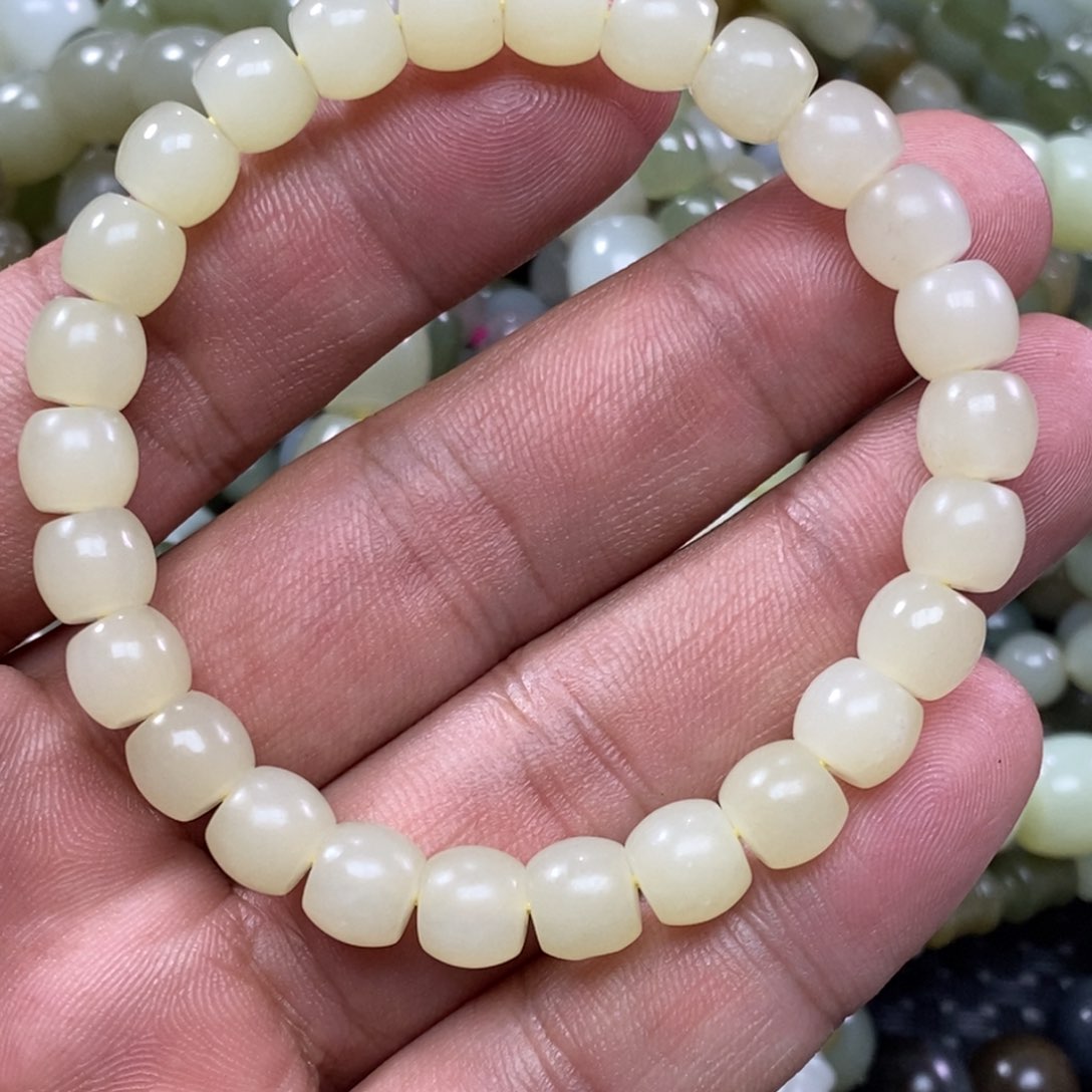 和田玉手链足铂镶嵌