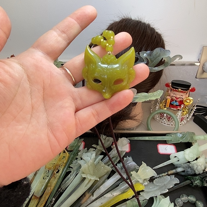 蛇纹石玉合金发饰狐狸面具