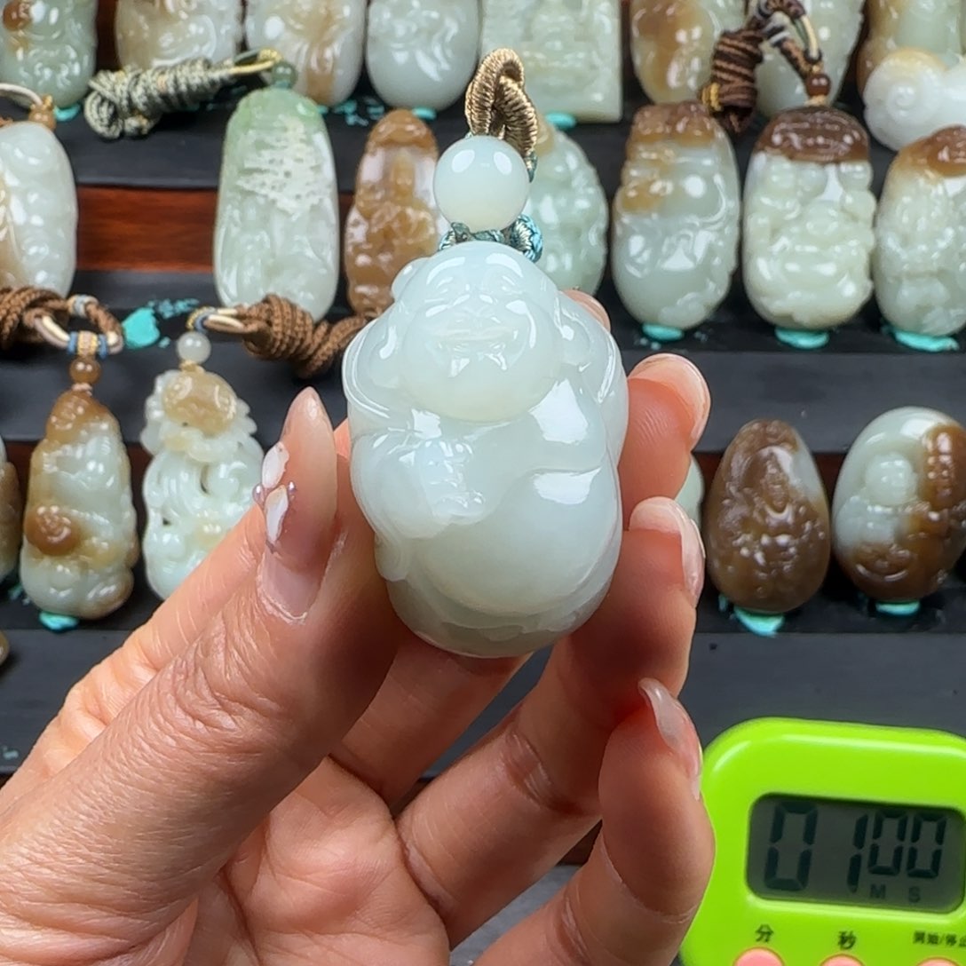 和田玉挂件未镶嵌天*