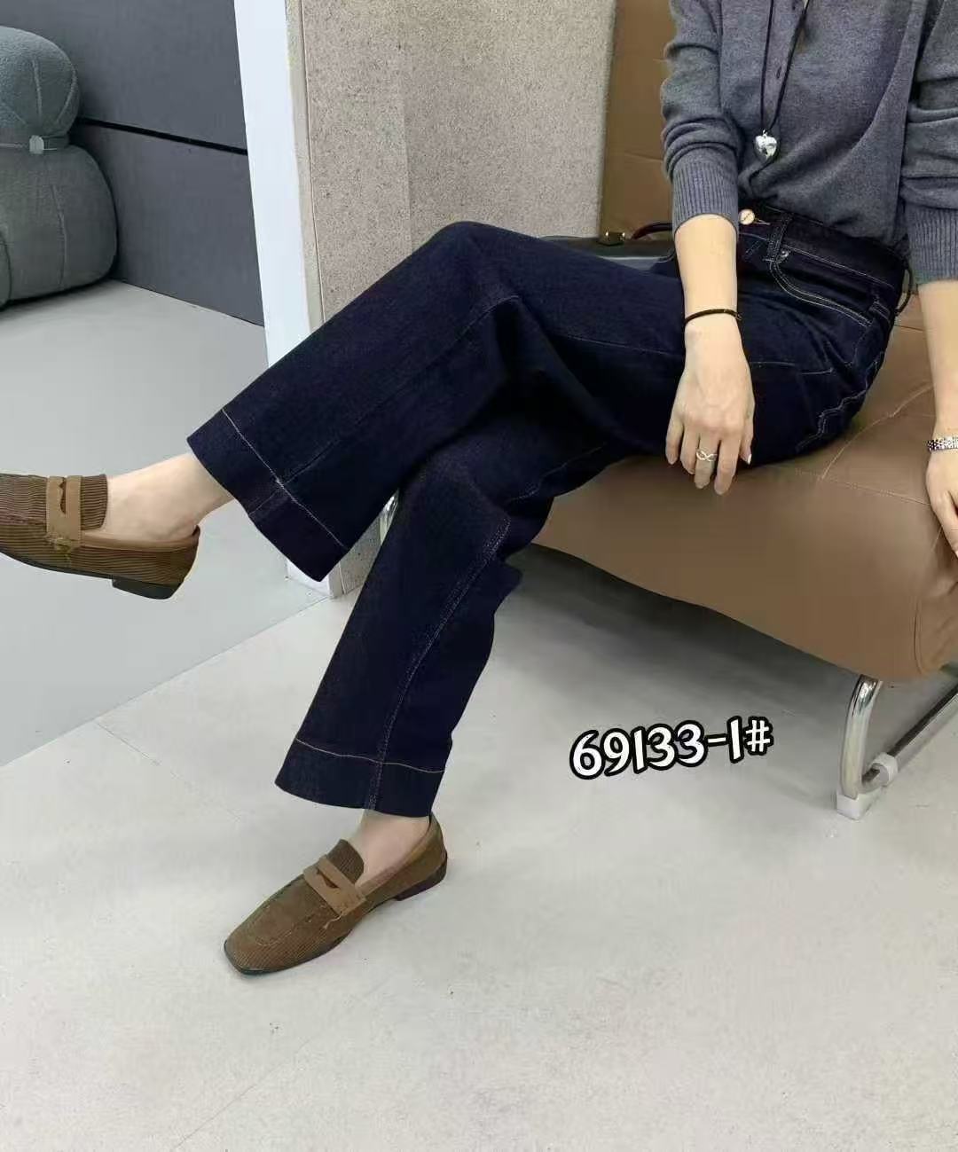 【阳光正好】2025秋新款 弯刀直筒裤 显瘦百搭款