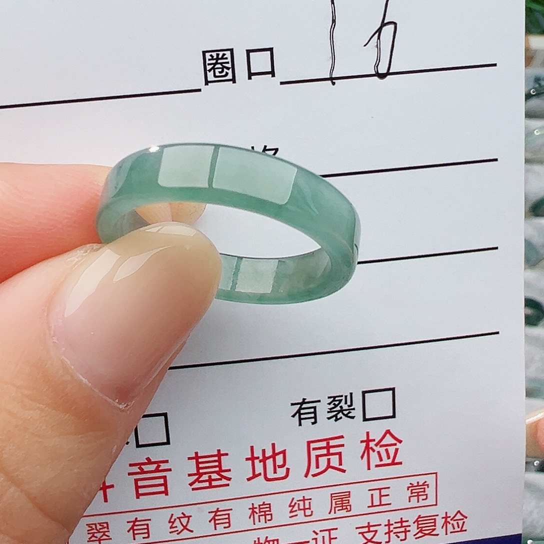 未镶嵌戒指翡翠翡翠