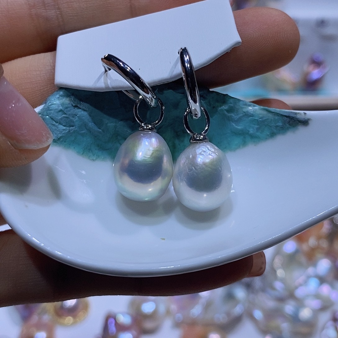 未镶嵌淡水珍珠吊坠