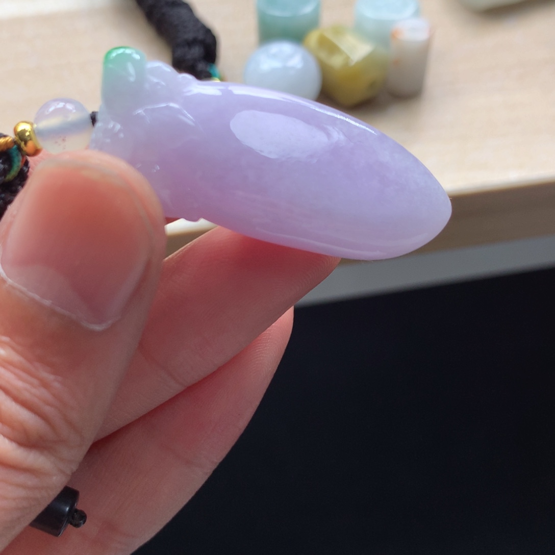 颈饰未镶嵌翡翠吊坠