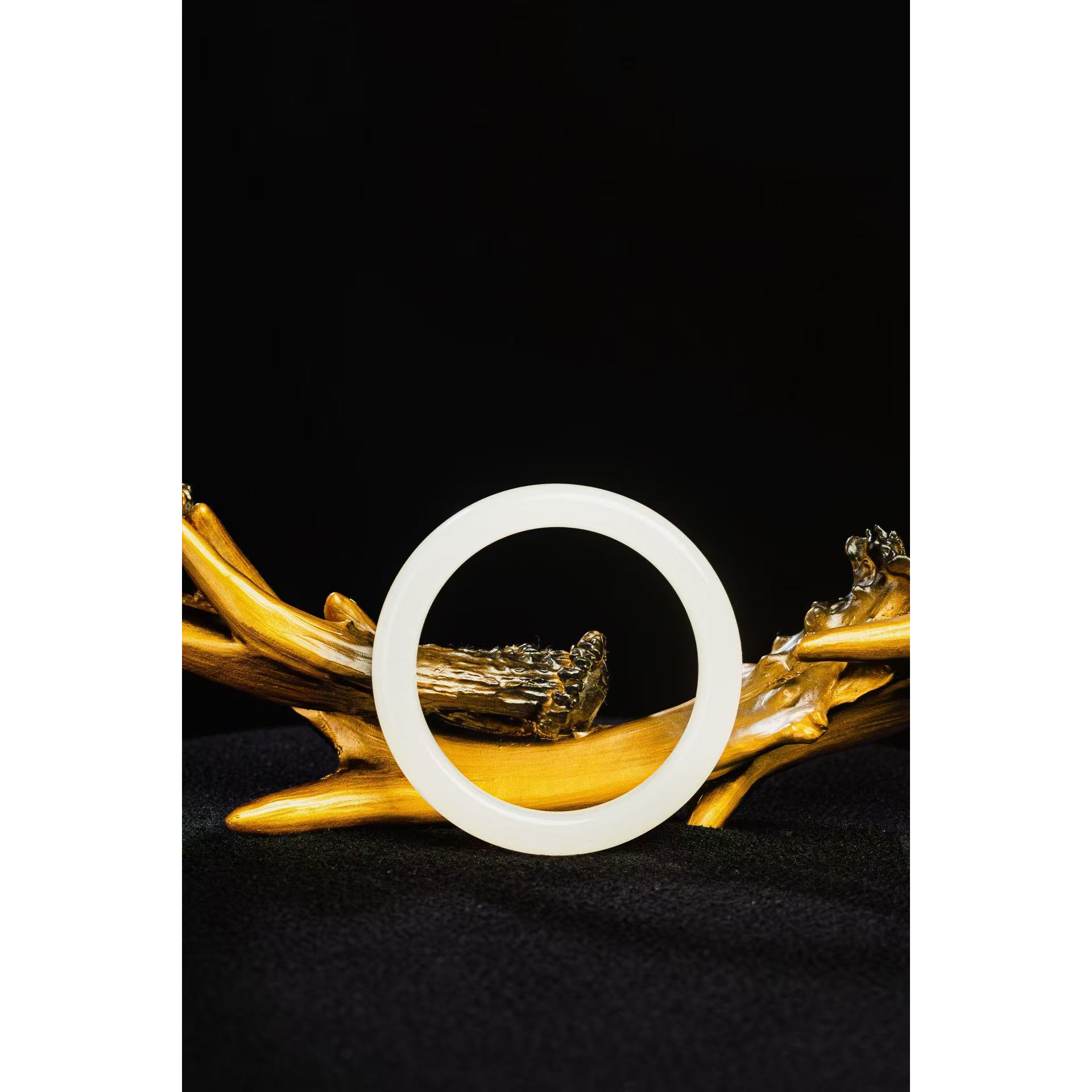 {老三高端甄选} dsj46白色 正圈手镯