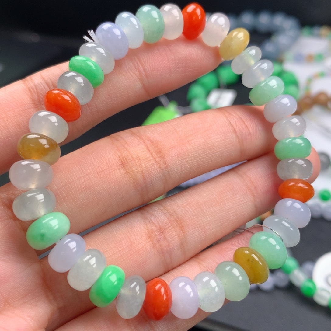 翡翠手链未镶嵌卡