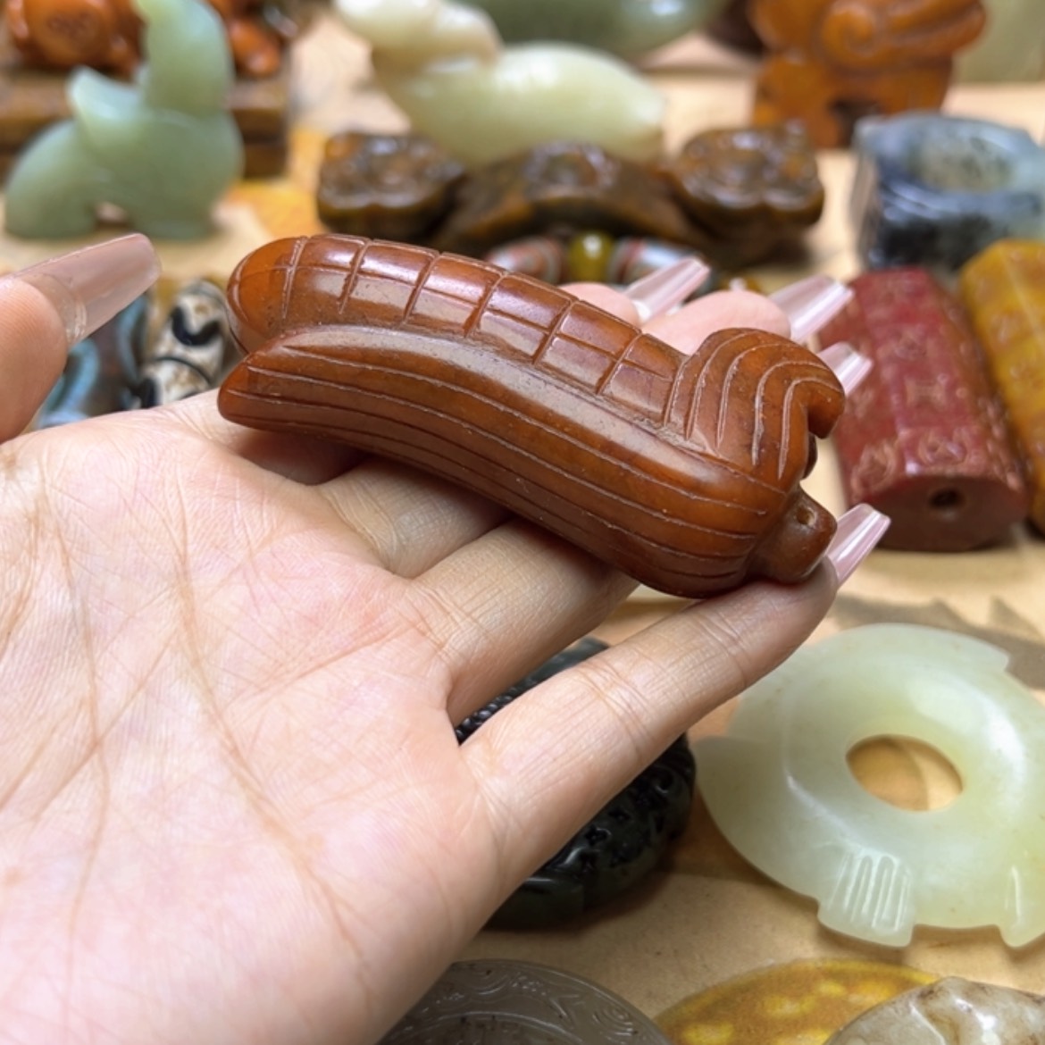 【闪购商品】蛇纹石玉颈饰未镶嵌