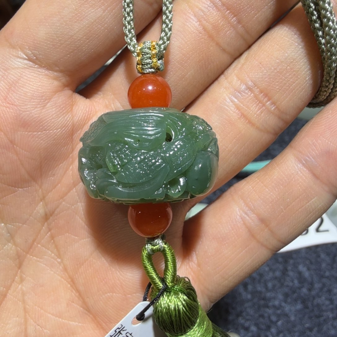 和田玉挂件未镶嵌