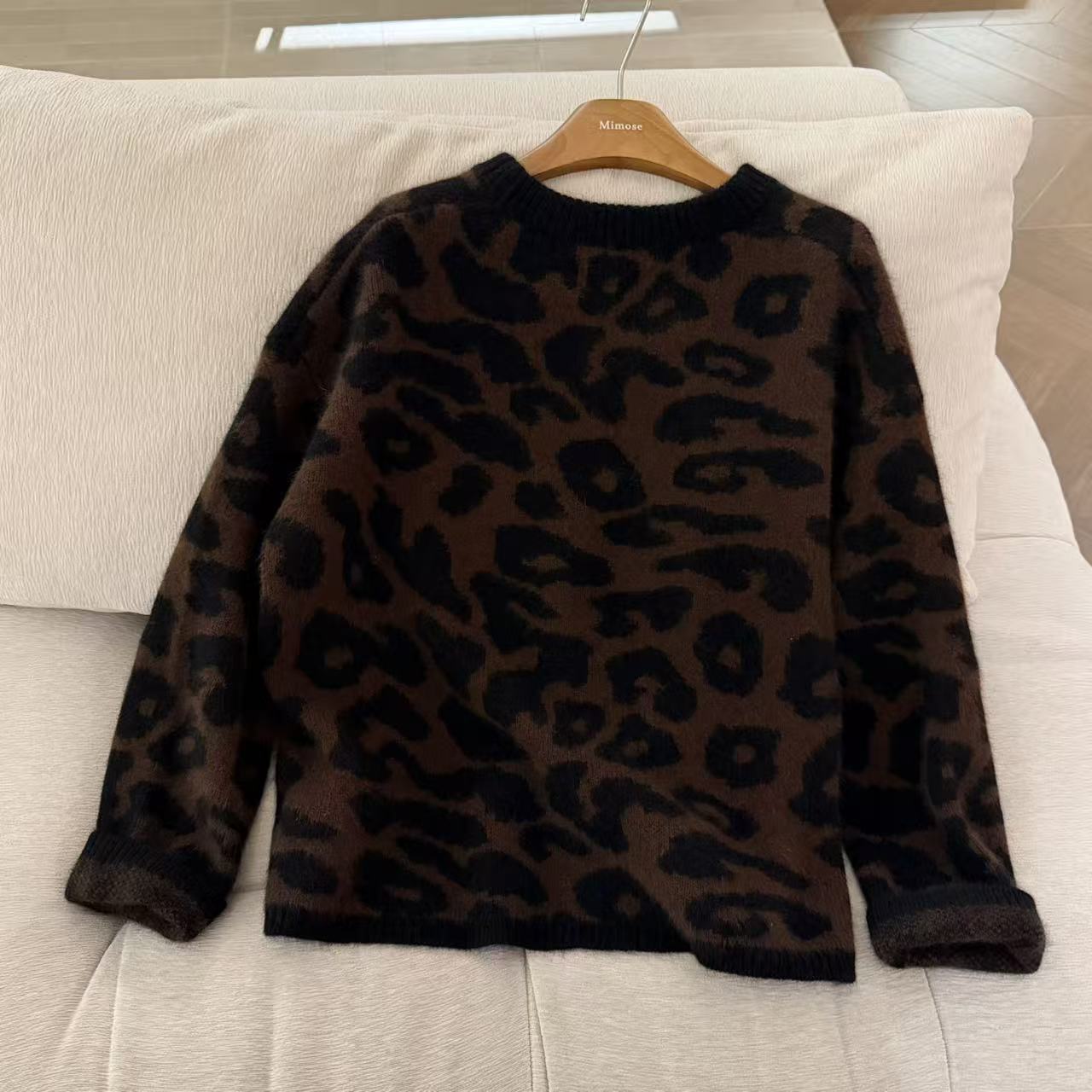 冬季新款豹纹气质圆领套头高级感显瘦针织毛衣（衣长61.5胸围120）