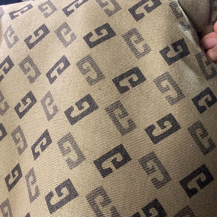 1米字母格布料…。。