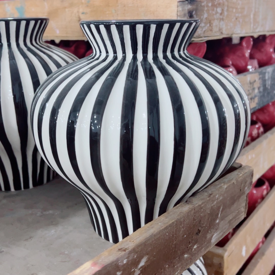 有孔，陶瓷花盆满10米包邮发货