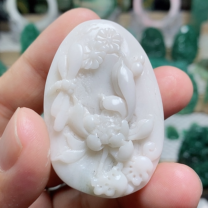 未镶嵌独山玉颈饰